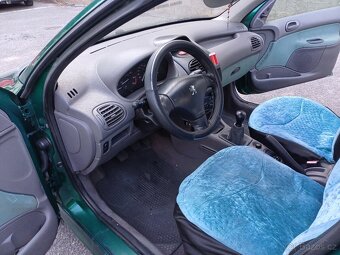 Peugeot 206 1.4hdi nafta R.2003 stk 2026/11 - 14