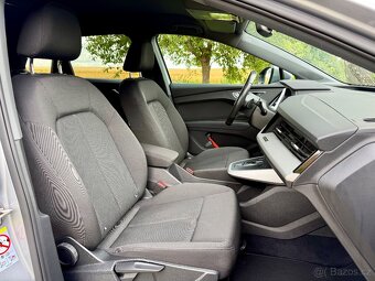 Audi Q4 e-tron,  40, 82kWh, SoH 90%, TČ s DPH 609 000,- KČ - 14