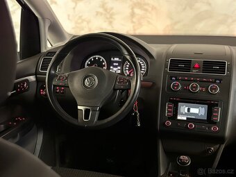 Volkswagen Touran 1.2 TSI /WEBASTO/KAMERA/VÝHŘEV/TAŽNÉ - 14