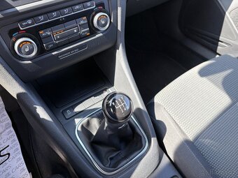 VW GOLF VI 1.2 TSI KABRIO //2012 1.MAJITEL SERVISKA TOP STAV - 14