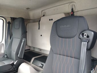 DAF LF 320 FA - 18t - 18 Europalet - Čelo - Lůžko - 14