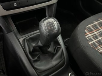 Škoda Yeti 2.0 TDI 81 kW,TAŽNÉ,SERVISKA - 14