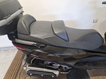 Piaggio MP3 500 LED ESP USB 5/2015 - 14