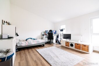 Rodinný dům 5+kk s prostornou zahradou – Kralupy nad Vltav - 14