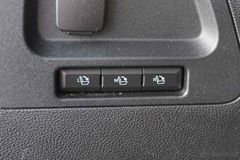 Ford S-MAX, EcoBlue 2,0TDI 176KW -Servisován-Webasto - 14