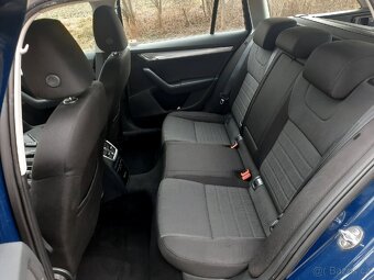 Škoda octavia combi 2,0 tdi 110 kw čr výbava DPH - 14