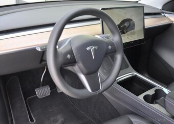 Tesla Model Y LONG RANGE DUAL MOTOR AWD - 14