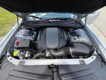 Dodge Challenger R/T 5.7 Hemi - 14