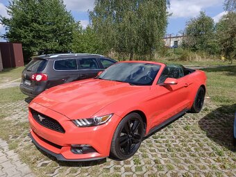 Ford Mustang cabrio - 14