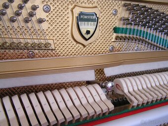 Prodám pianino August Förster G1 - 14