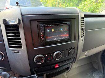 Mercedes Sprinter 211 cdi W906 L2H2 - 14