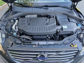 Volvo XC60 2.4 140 Kw - 4x4 / 2015 / - 14