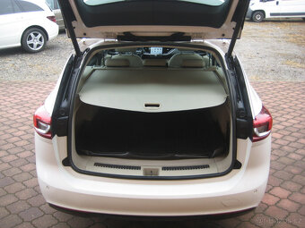 OPEL INSIGNIA SPORTS 2.0 CDTi TOURER ČR 1.MAJ - 14