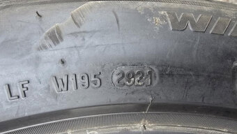 Zimní pneu 235/50/19 Pirelli - 14