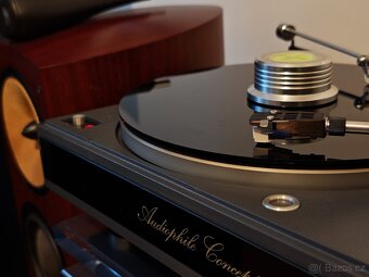 Gramofon TESLA MC400 - 14