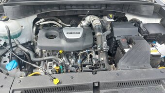 Prodám  Hyundai Tucson 1.6 Gdi  4x4 130 kw  ČR, DPh - 14