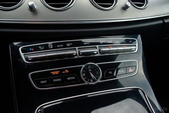 Mercedes-Benz E trieda Sedan 220 d 4MATIC A/T ODPOČET DPH - 14