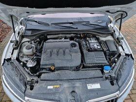 Škoda Superb COMBI 2.0 TDI 140 kW, L&K , panorama - 14