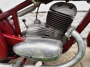 JAWA 250 Pérák - 14