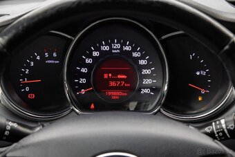 Kia Ceed SW 1.6 CRDi Gold 100kW, M6 07/2017 - 14