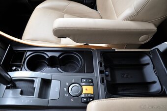 Land Rover Range Rover Sport 2.7TDV6 HSE,NAV,XEN,H&K,VÝHŘEV - 14