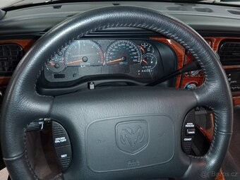 DODGE Durango 5.9 V8 12tis.najeto - 14