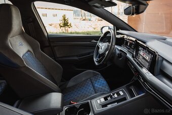 Volkswagen Golf 8R 2.0 TSI 4MOTION DPH - 14