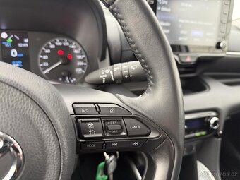 Toyota Yaris, 1.5 Hybrid 1-MAJ CZ DPH - 14