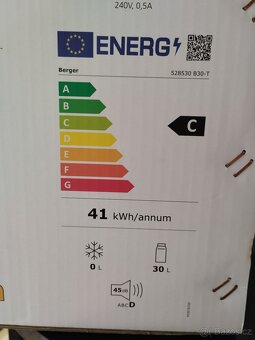 Kompresorová lednice 12 V - 14