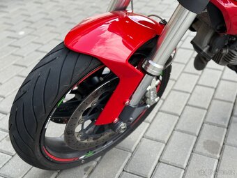 DUCATI Monster 696 - 14