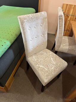 Jídelní set 4x židle + bytelný dřevěný rozkl. Stůl z masivu - 14