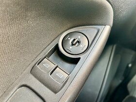 Ford Focus kombi 1.5 TDCi, 6/2016, digiklima, tempomat - 14