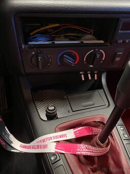 Bmw e36 323ti - 14