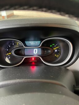RENAULT TRAFIC - 14