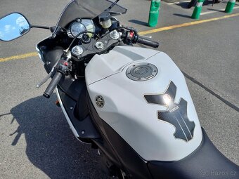 Yamaha R1 (2011/18200km) - 14
