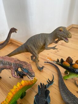 Sbírka Dinosaurů - 14