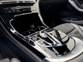 Mercedes GLC 250 AMG/ 2018 / 68 tis. / záruka - 14