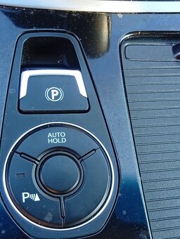 Prodám Hyundai i40 combi, 1.7 CRDi  104 kW, rok  2017 - 14