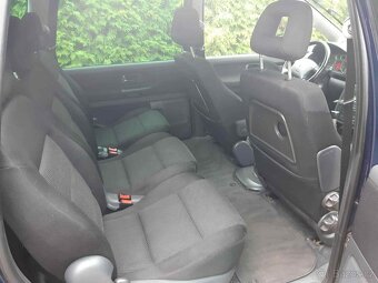 Seat Alhambra 1.9 tdi Sport 4X4-85 kw -rok 2010- serviska - 14