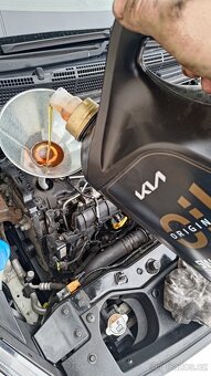 Kia carens 1.7 crdi - 14