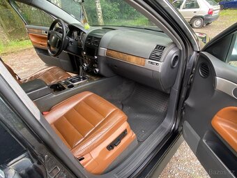 Volkswagen Touareg 3.0TDI 165kw rok 1/2007 Bez Měchů - 14