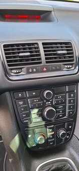 Opel Meriva 1.4 turbo 88kw - 14
