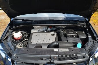 Volkswagen Sharan 2.0 TDI 4motion XEN TAŽNÉ - 14