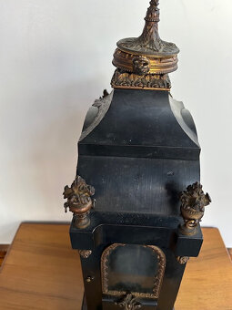 Stolní hodiny bule. - 14