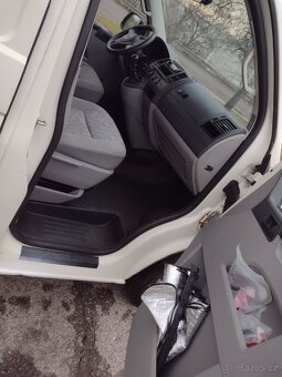 Volkswagen Transporter T5,1   2.0TDI - 14