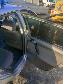 VW polo 9n3 - 14