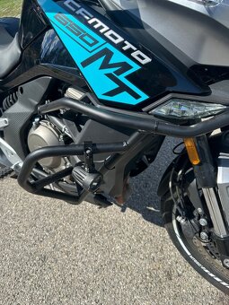 Cfmoto mt650 - 14