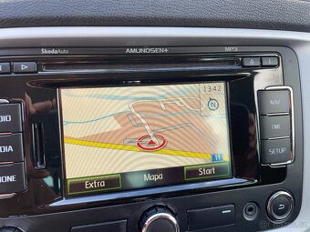 Škoda Octavia 2 kombi 2.0 TDI 103 kW Family - 14