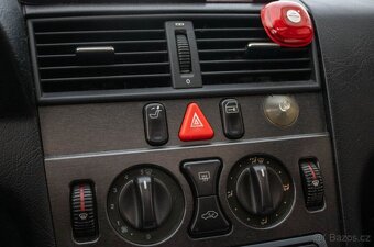 MERCEDES BENZ C180 90kW ESPRIT 1997 - 14