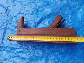 Dřevěný hoblík - 14